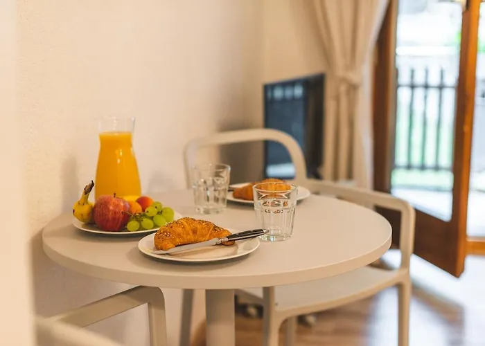 - Well Located And Equipped 采尔马特